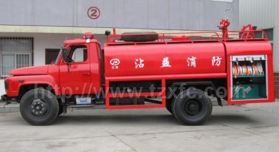 東風(fēng)140消防灑水車